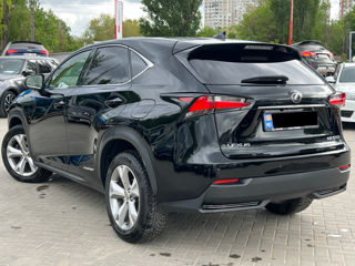 Lexus NX Series foto 3