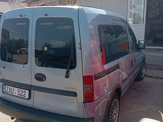 Opel Combo foto 4