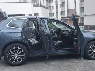 Volvo XC60 foto 3