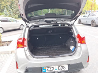 Toyota Auris foto 5