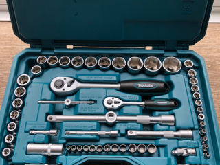 Makita 221piese foto 1