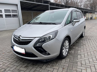 Opel Zafira foto 2