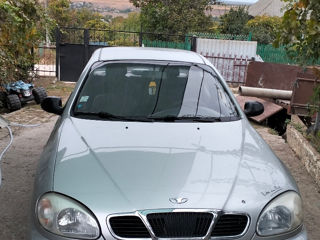 Daewoo Lanos foto 1