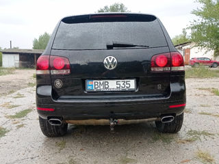 Volkswagen Touareg foto 7