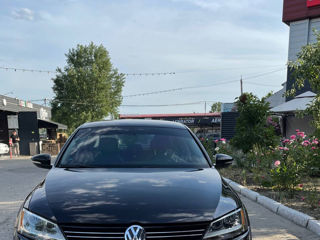 Volkswagen Jetta foto 4