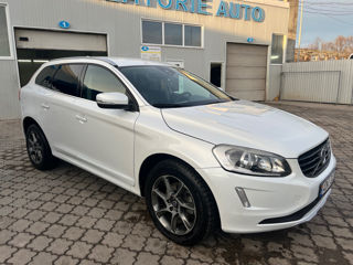 Volvo XC60 foto 3