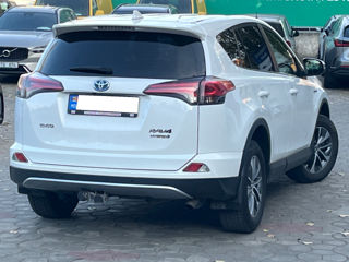 Toyota Rav 4 foto 4