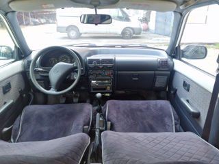 Toyota Starlet foto 5