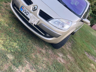 Renault Grand Scenic foto 8