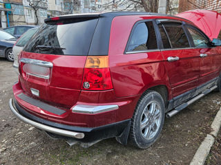 Chrysler Pacifica foto 2