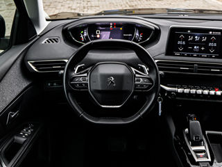 Peugeot 5008 foto 8