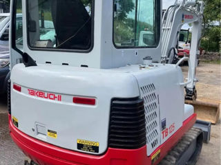 Takeuchi TB125 foto 4