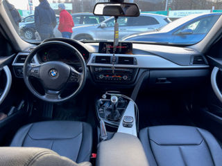 BMW 3 Series foto 8