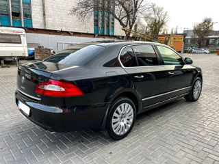 Skoda Superb foto 8