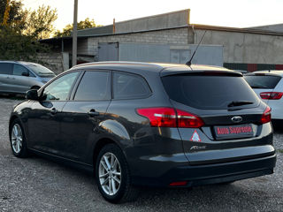 Ford Focus foto 4