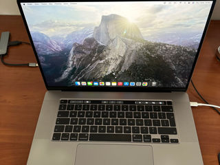 MacBook Pro 16 2019 i9 foto 1