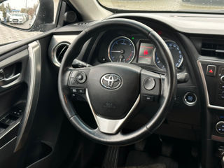 Toyota Auris foto 11