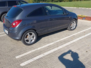 Opel Corsa foto 2