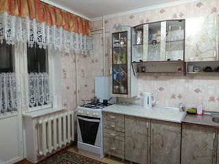 Se vinde apartament 1 camera seria 143 ,50mp,et 5 din 9  comuna Dobrogea,Botanica 18000 euro*!!! foto 4