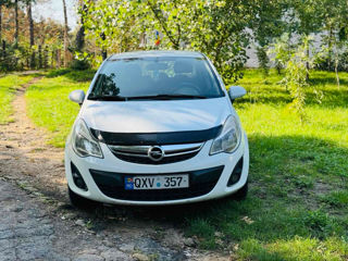 Opel Corsa foto 2