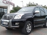 Toyota Land Cruiser Prado foto 2