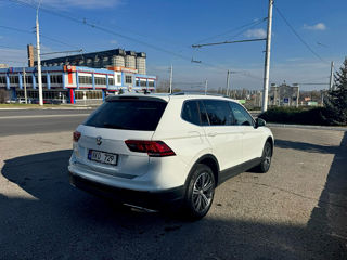 Volkswagen Tiguan foto 3