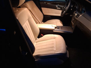 Mercedes E-Class фото 6