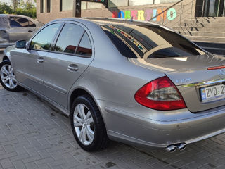 Mercedes E-Class foto 5