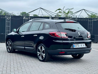 Renault Megane фото 3