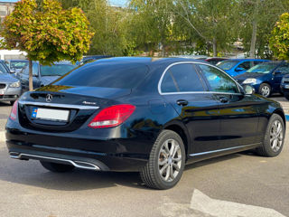 Mercedes C Class foto 6