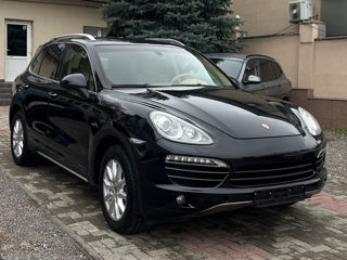 Porsche Cayenne foto 2