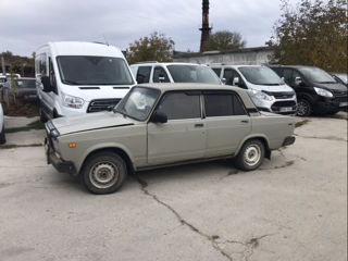 Lada / ВАЗ 2107 foto 3