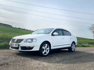 Volkswagen Passat foto 2