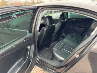 Volkswagen Passat foto 17