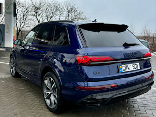 Audi Q7 foto 2