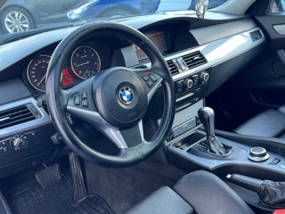 BMW 5 Series foto 11