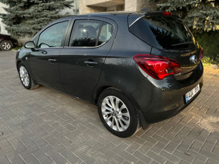 Opel Corsa foto 4