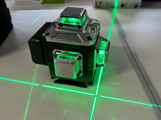 4D Nivel cu laser / 4D Лазерный уровень 360 градусов, с 16 линиями/-