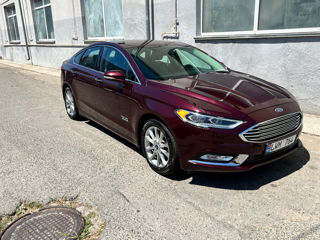 Ford Fusion foto 3