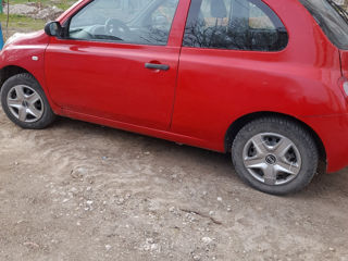 Nissan Micra foto 5