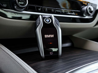 BMW 5 Series foto 10