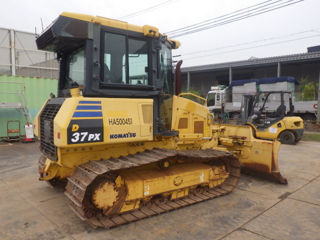 Buldozer Komatsu D37PX-23 / Бульдозер Komatsu D37PX-23 foto 3