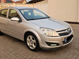 Opel Astra foto 2