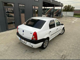 Dacia Logan foto 7