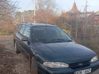 Ford Mondeo foto 3