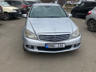 Mercedes C-Class foto 3