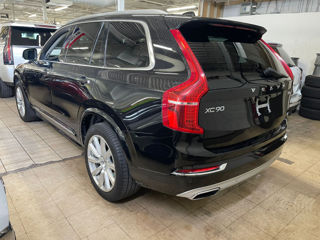 Volvo XC90 foto 2