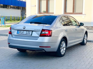 Skoda Octavia foto 3