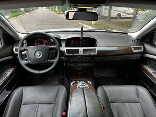 BMW 7 Series foto 9