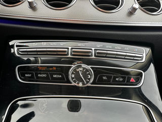 Mercedes E-Class foto 8